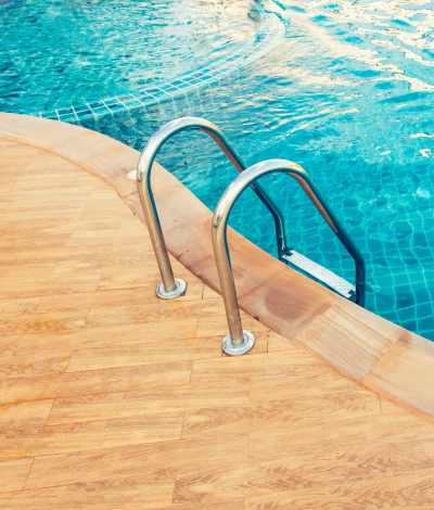 carrelage piscine quimper